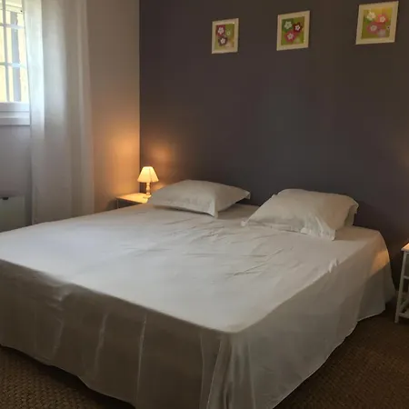 Hébergement de vacances Maison Dans Résidence Avec Piscine Et Tennis Antibes