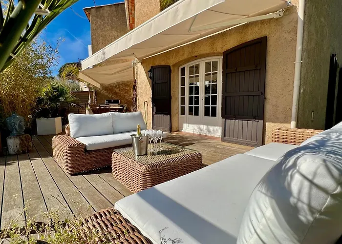 Maison Dans Avec Piscine Et Tennis Σπίτι διακοπών