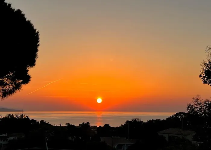 Maison Dans Avec Piscine Et Tennis Σπίτι διακοπών Αντίμπ