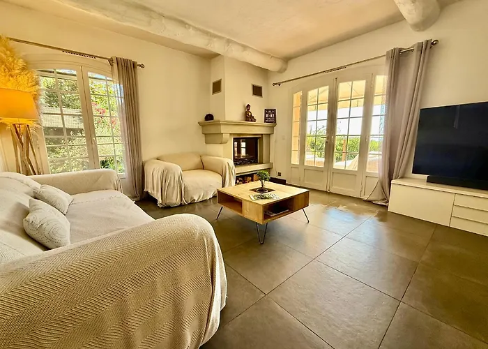 Maison Dans Avec Piscine Et Tennis Σπίτι διακοπών Αντίμπ