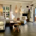 Maison Dans Résidence Avec Piscine Et Tennis *