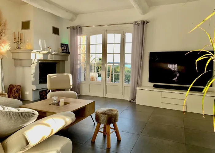 Ferienhaus Maison Dans Avec Piscine Et Tennis *