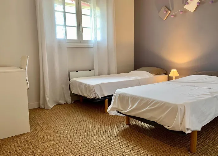 Ferienhaus Maison Dans Avec Piscine Et Tennis *