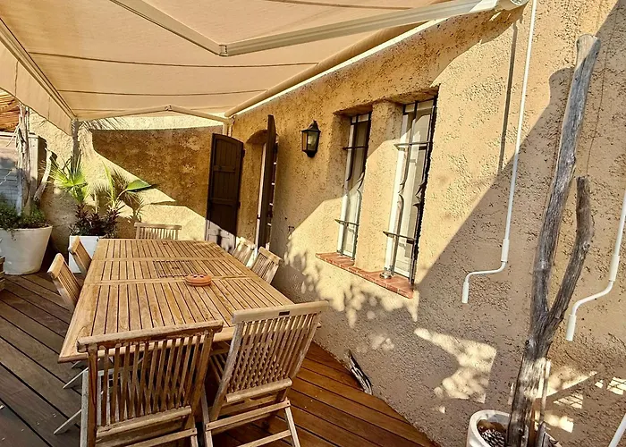 Ferienhaus Maison Dans Avec Piscine Et Tennis Antibes